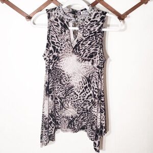 3/$25 🙌🏼 Jennifer Lopez Animal Print Jewel Tank S